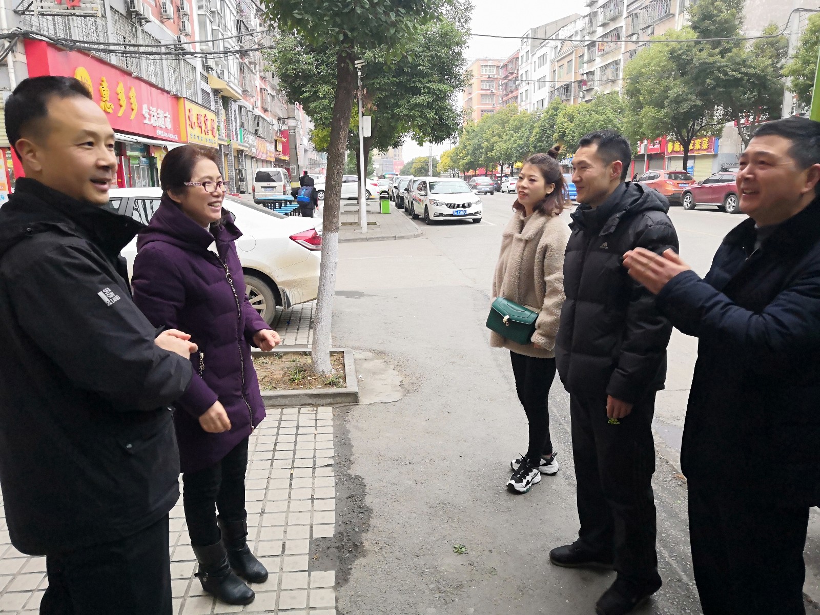 2月3日 市總工會(huì)慰問(wèn)2路駕駛員IMG_20190203_075232.jpg